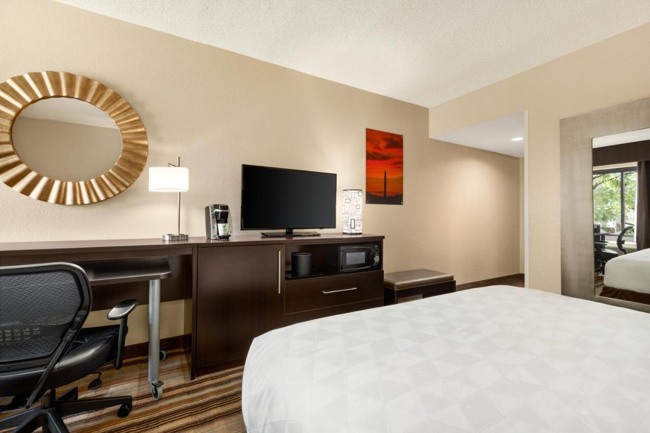 Holiday Inn Washington-Dulles International Airport By Ihg Sterling Exteriér fotografie
